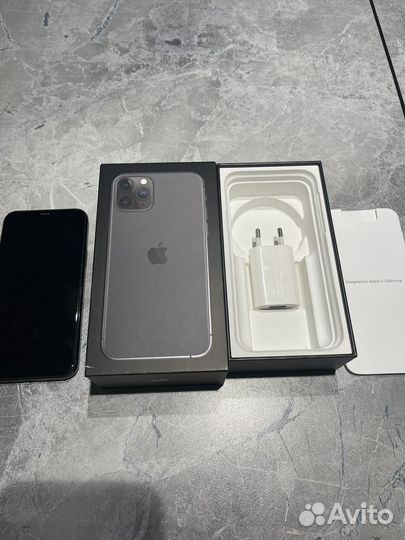 iPhone 11 Pro, 256 ГБ