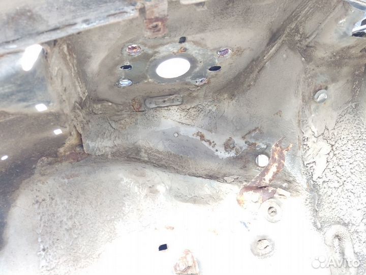 Лонжерон передний левый Chrysler Sebring/dodge str