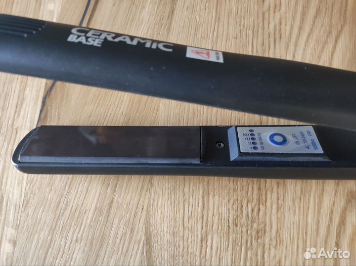 Выпрямитель для волос dewal Ceramic Base