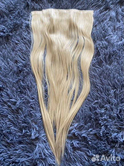 Волосы на заколках