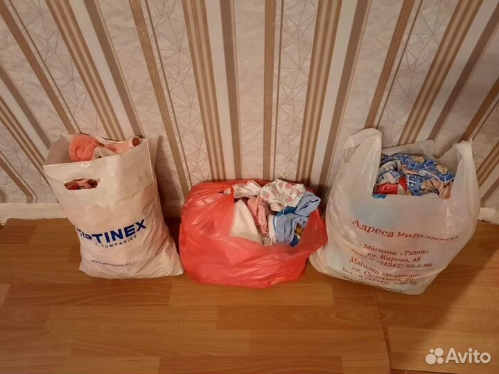 Продам вещи бу детская одежда от 3 - 5лет