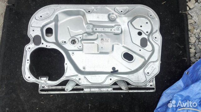 Стеклоподъемник передний правый Ford Focus 2