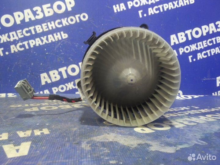 Моторчик печки Chevrolet Cruze седан 2011