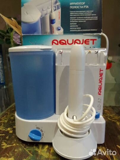 Очиститель для зубов и зубных протезов