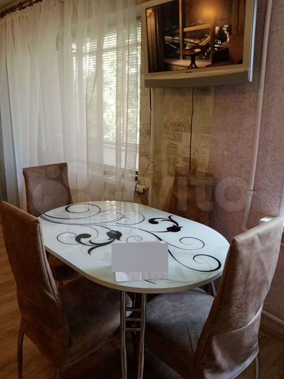 2-к. квартира, 49 м², 3/5 эт.