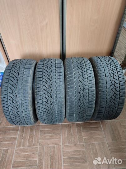 Goodyear UltraGrip Performance Gen-1 245/45 R18