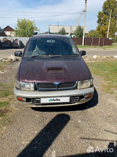 Mitsubishi Chariot 2.4 AT, 1995, 258 000 км