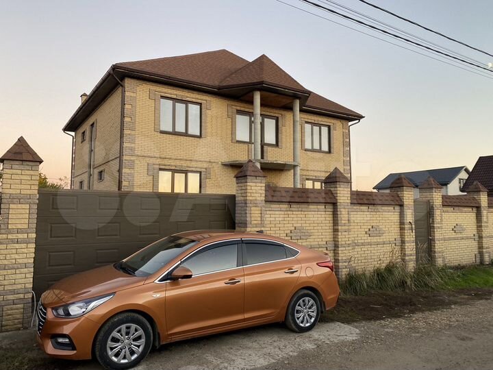 Дом 240 м² на участке 6 сот.