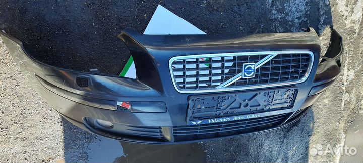 Бампер передний volvo s40 v50