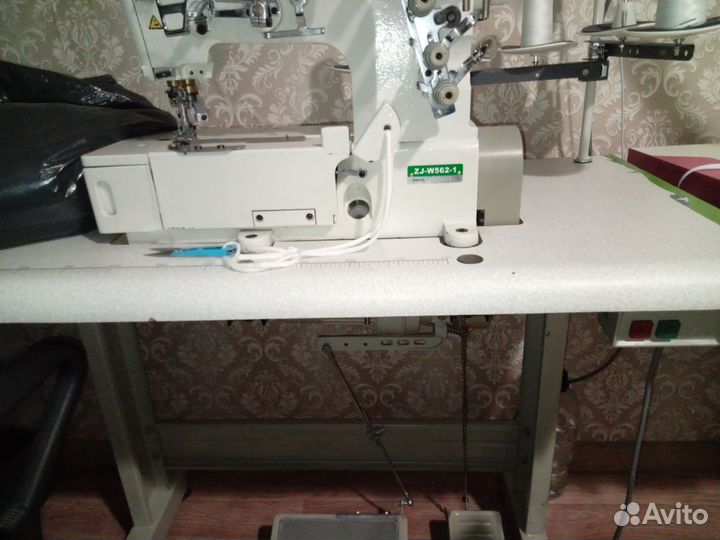 Плоскошовная машина zoje