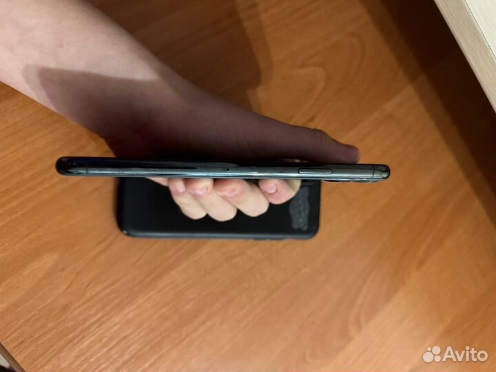 iPhone 11 Pro Max, 64 ГБ