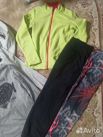Спортивные вещи для девочки 140-146 см