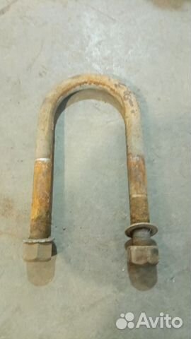 Стремянка передней рессоры M20х220х92,5 renault