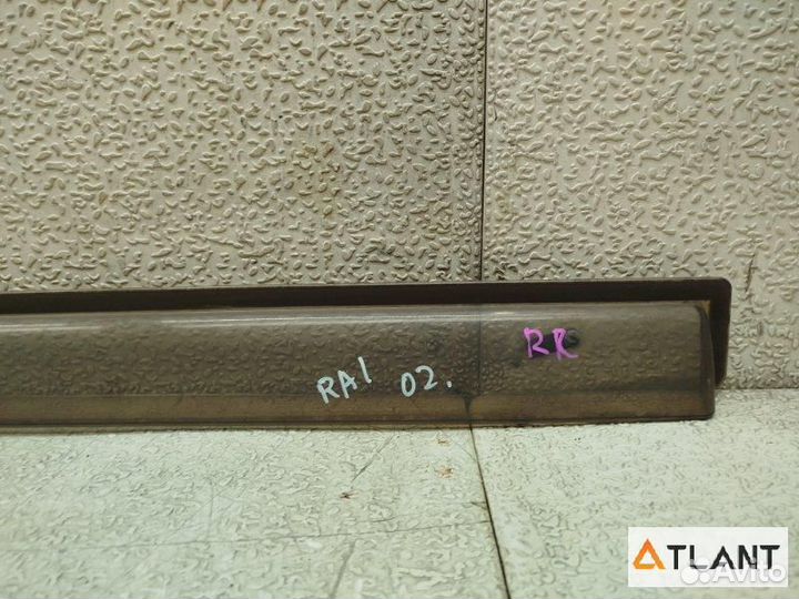 Ветровик задний правый subaru pleo