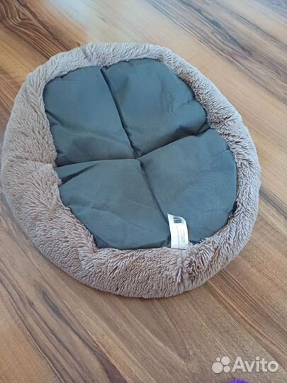 Лежанка для кошек