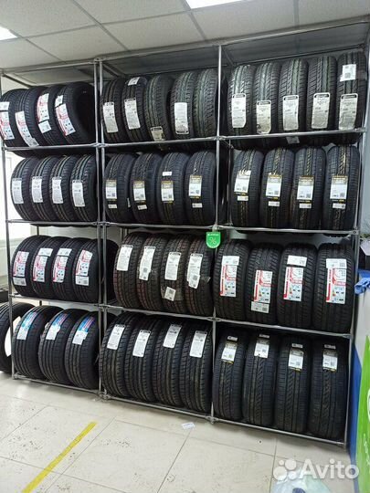 Michelin Alpin 5 215/65 R17 99H