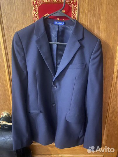 Школьный пиджак и жилетка