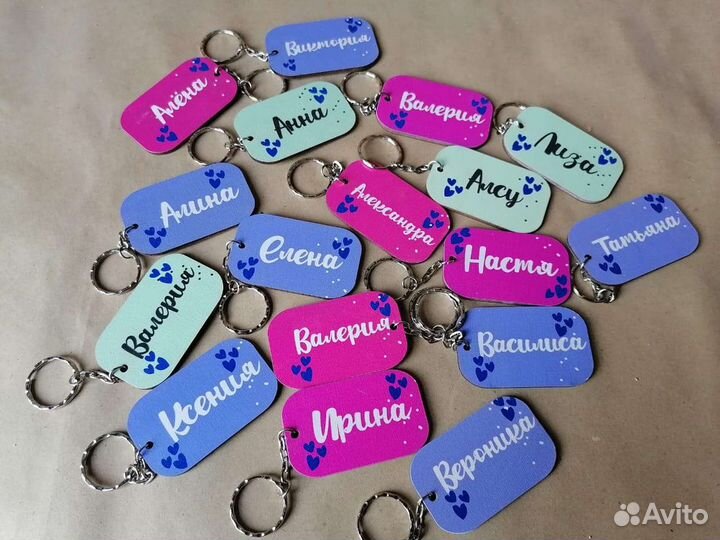 Деревянный брелок на ключи