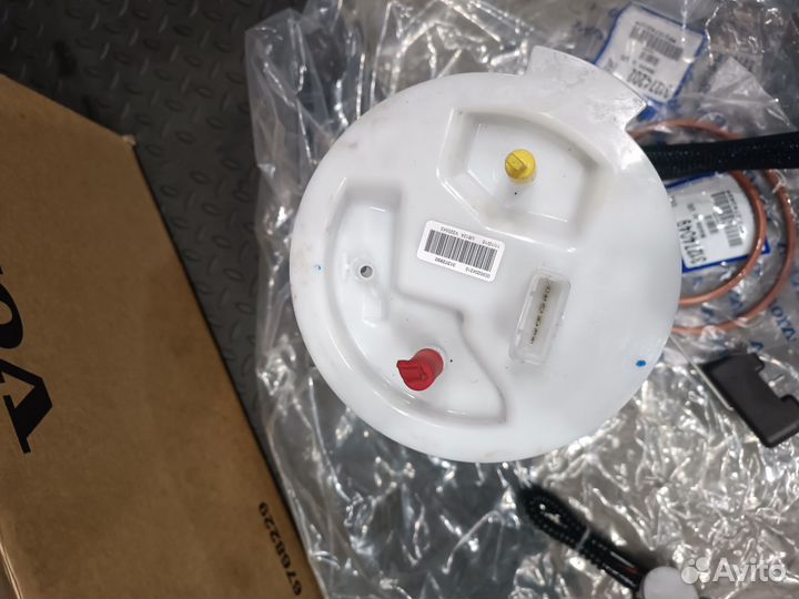 Насос топливный volvo 31372892