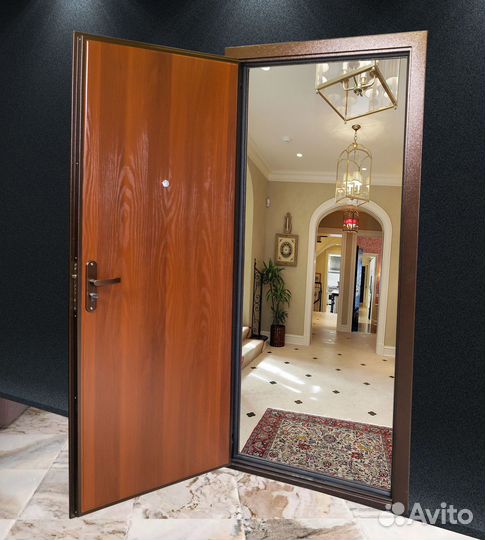 Дверь входная на дачу