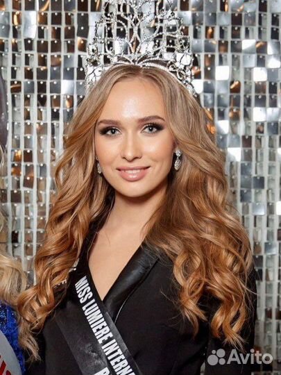 Прически и макияж