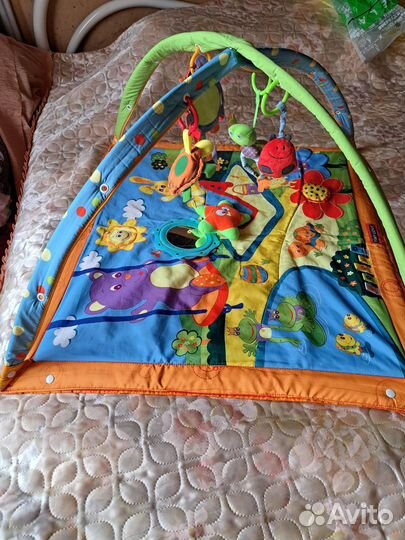 Развивающий коврик tiny love