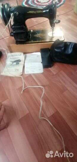 Швейная машина Подольск с электроприводом