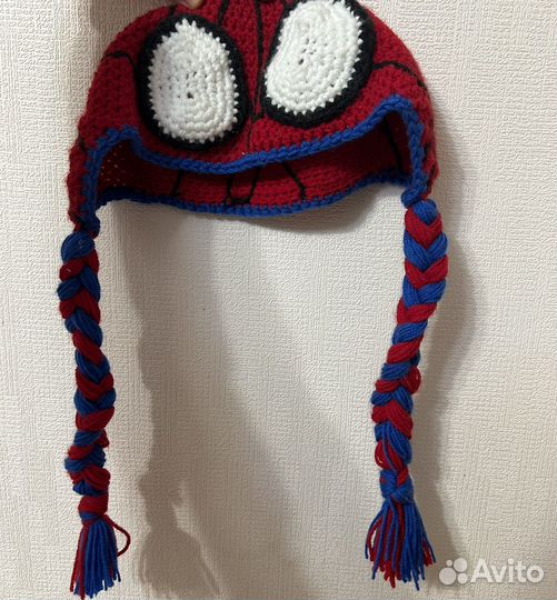 Шапка вязаная ручная работа