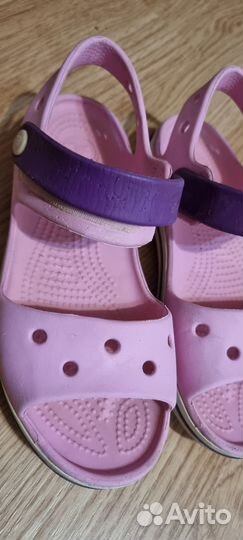 Сандали crocs j1