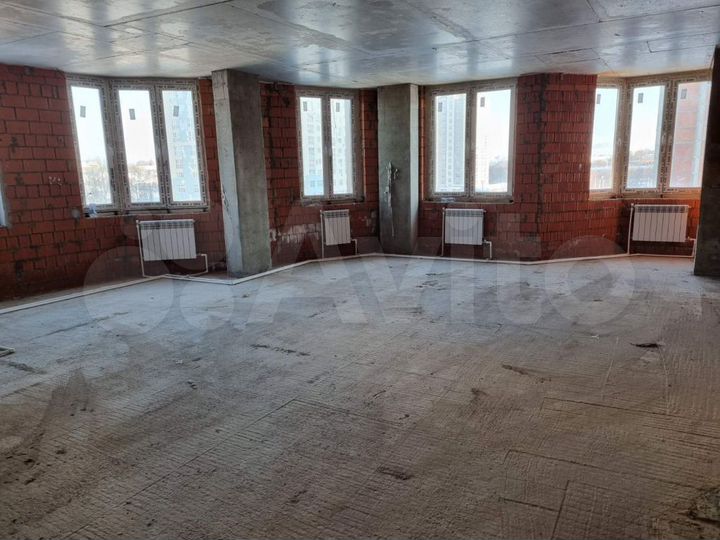 3-к. квартира, 112,8 м², 3/18 эт.