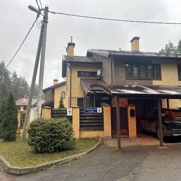 Таунхаус 232 м² на участке 3,2 сот.