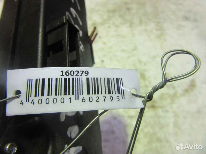 Кнопка аварийной сигнализации Mercedes-Benz Vito