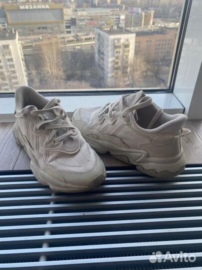 Кроссовки унисекс Adidas ozweego