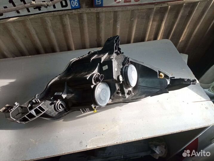 Фара citroen С3 дс3 левая европа