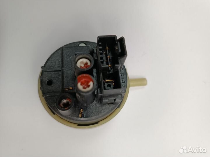 Датчик уровня воды Indesit, 263271