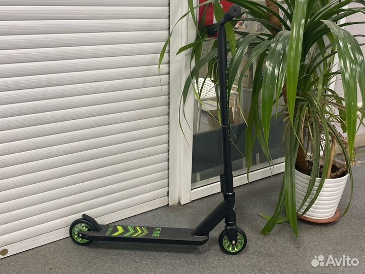 Самокат трюковой с систимой хик