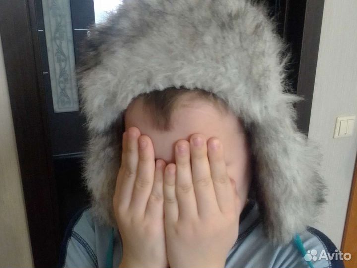 Зимняя детская шапка