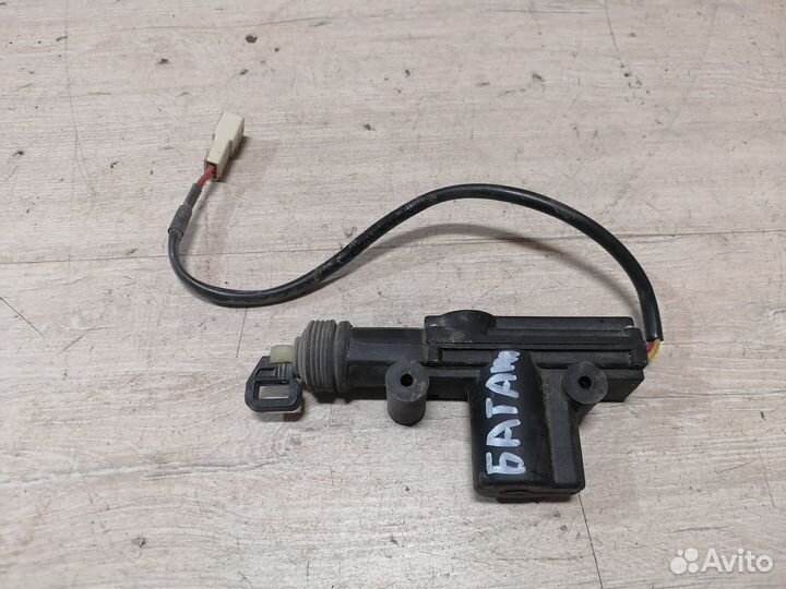 Активатор замка багажника Chevrolet Niva Нива