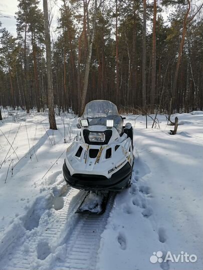 Продам снегоход Stels 800L