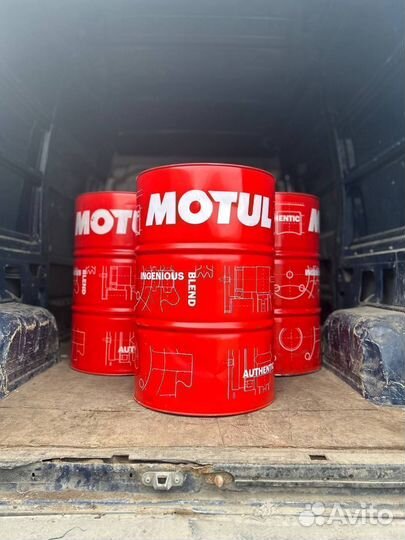 Motul 8100 X-clean EFE 5W-30 / Бочка 208 л