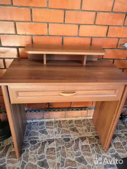 Туалетный столик