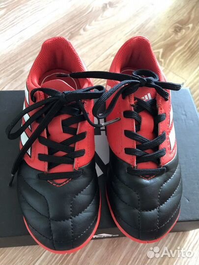 Детские бутсы adidas (футзалки) оригинал