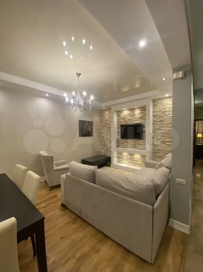 3-к. квартира, 100 м², 1/5 эт.