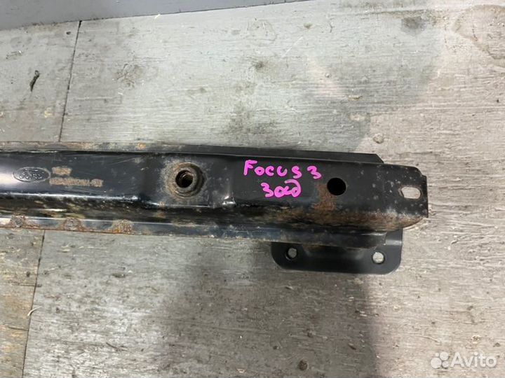 Усилитель бампера задний Ford Focus 3 CB8