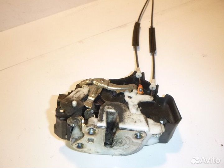 Замок двери задней правой mitsubishi colt colt (Z3) 2004