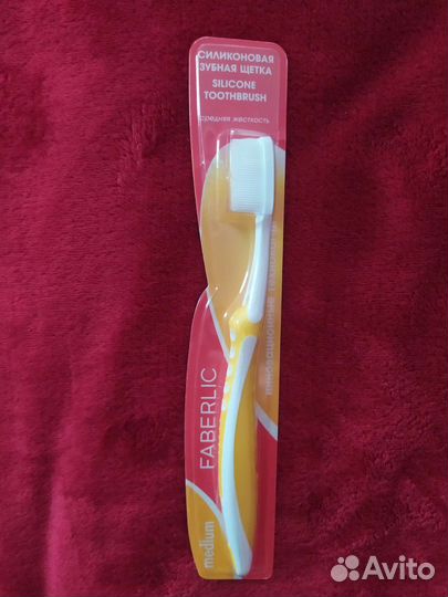 Силиконовая зубная щетка