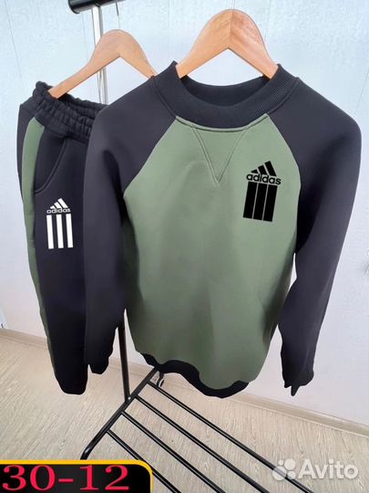 Мужской спортивный костюм флис