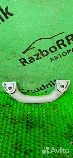 Ручка внутренняя потолочная Volkswagen Golf GTI