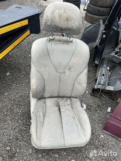 Toyota camry 40 пассажирское сиденье