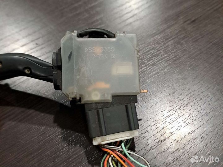 Подрулевой переключатель света Toyota